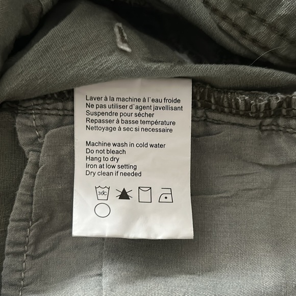 🌷Lightweight Safari Cargo Ankle Pant by Charlie B - Picture 11 of 13